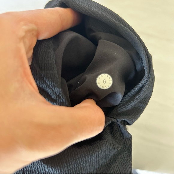 Black Lululemon Joggers - Picture 6 of 6